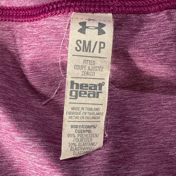 Under Armour Small Fitted ISO-Chill Top HeatGear Short Sleeves V-Neck Hi-Low Hem - Picture 9 of 10